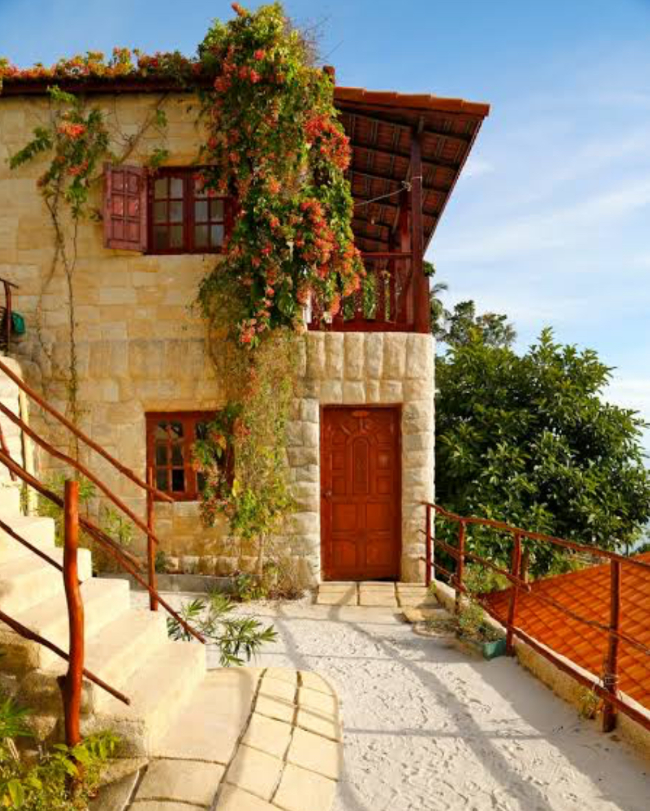 Seaview AC Mixed Dormitory